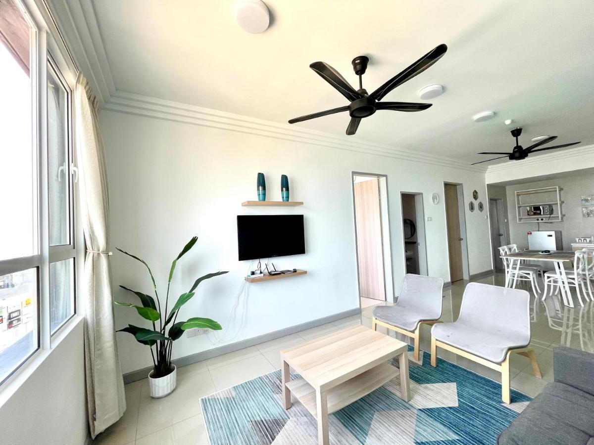 New Seaview Families Suite - Breezy Blue Kuala Terengganu Exterior photo